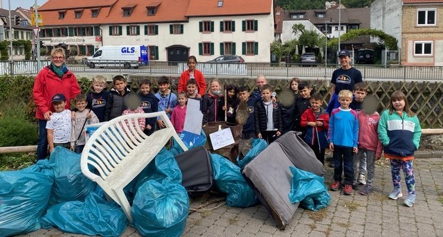 Saubere Ufer für eine bessere Zukunft